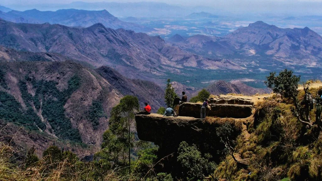 Dolphin_Nose,_Kodaikanal